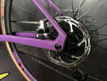 Used BMC URS 01 ONE 2022 2022 Road & Gravel, Morado — image 5 of 7