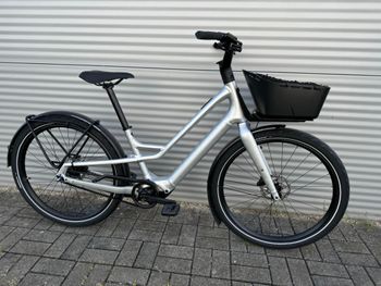Used Specialized Turbo Como SL 5.0 2023 Mountainbike, Light Gray — image 1 of 7