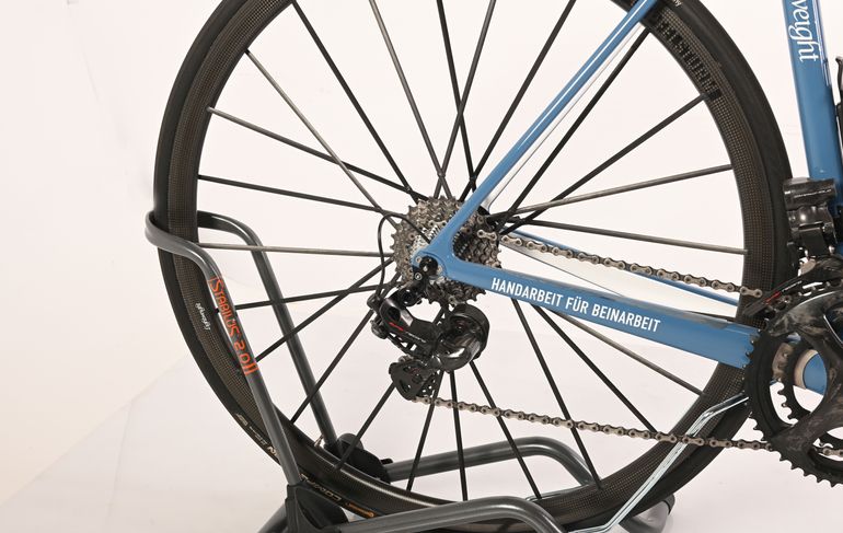 Used Lightweight Lightweight Carbon 2020 Road & Gravel, Blue — image 2 of 8