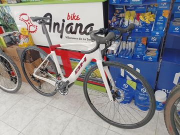 Used BH iRS1 CARBON 1.4 2024 Road & Gravel, White — image 5 of 8