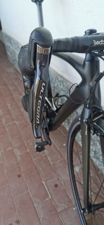 Specialized Tarmac Shimano Ultegra Di2 2015 Road & Gravel usato, Nero — immagine 5 di 12