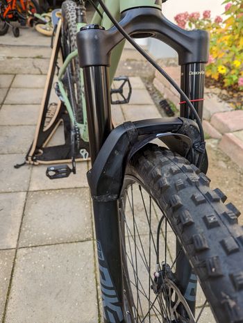 Used Canyon Stoic 4 2021 Mountainbike, Green — image 8 of 13