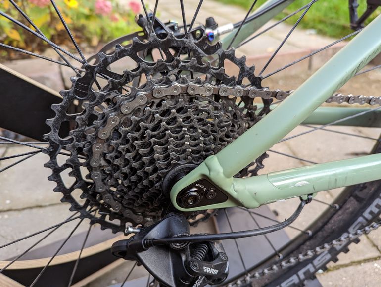 Used Canyon Stoic 4 2021 Mountainbike, Green — image 5 of 13
