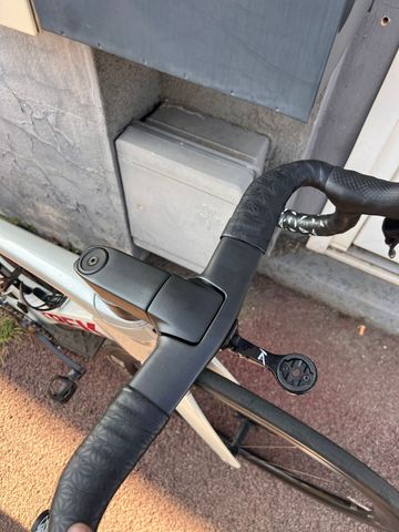 Gebrauchtes Trek Madone SL 7 eTap 2021 2021 Road & Gravel, Hellgrau — Bild 5 von 5