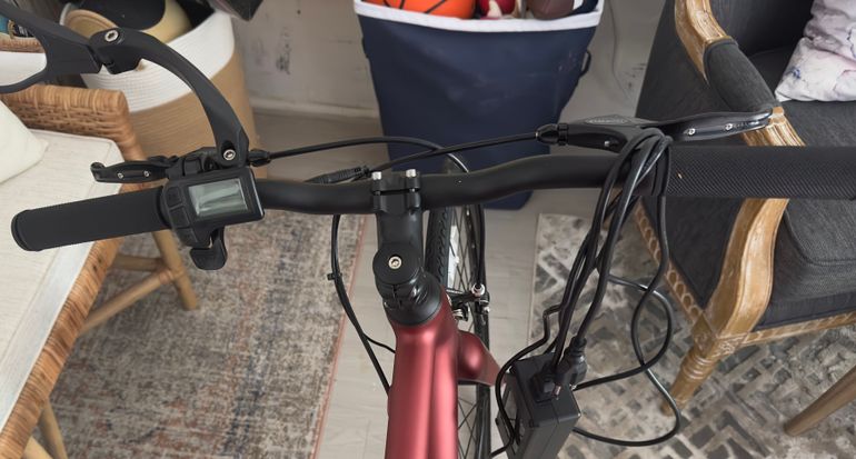 Used Ride1UP Roadster V3 2024 Road & Gravel, Red — image 3 of 4