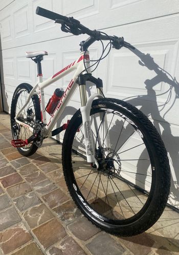 Used Lapierre Pro race 200 2011 Mountainbike — image 2 of 7