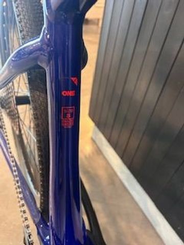 Used BMC Alpenchallenge AMP 2023 Mountainbike, Blue — image 2 of 8