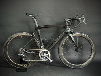 Pinarello - Dogma F8 - Dura-Ace Di2, 