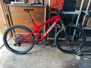 Trek - Slash 9.8 2018, 2018