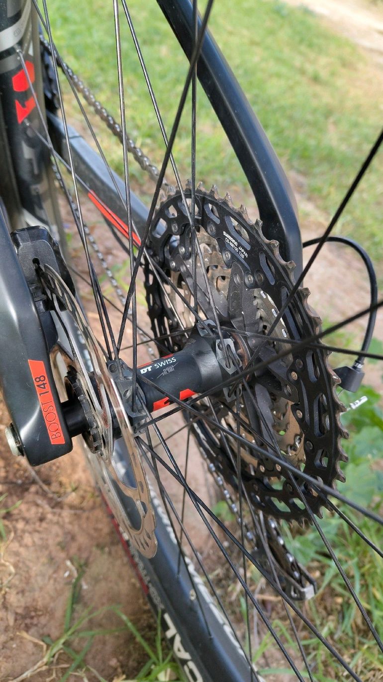 Used Orbea OIZ M10 2018 2018 Mountainbike, Negro — image 5 of 6