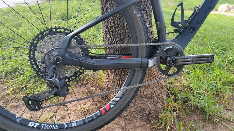 Used Orbea OIZ M10 2018 2018 Mountainbike, Negro — image 3 of 6