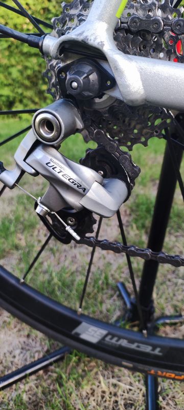 Used Cannondale CAAD12 Ultegra 2017 Road & Gravel, Light Gray — image 7 of 8