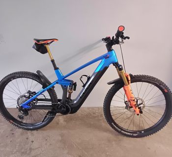 Used CUBE STEREO HYBRID BOSCH 140 HPC, ACTIONTEAM 750 2023 2023 Mountainbike, Blue, 27.5, 29 — image 1 of 7