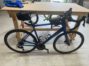 Giant - Defy Advanced 2 2019, 2019