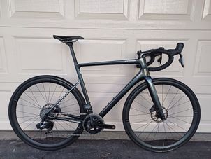 Cannondale - SuperSix EVO Carbon Disc Force AXS 2022, 2022