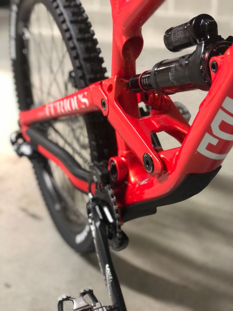 Used Commencal FURIOUS RIDE 2020 Mountainbike, Red — image 5 of 6