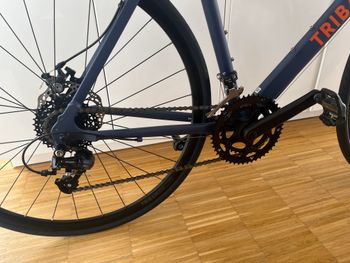 Used TRIBAN RC120 Disc Road Bike 2024 Road & Gravel, Blue — image 3 of 14
