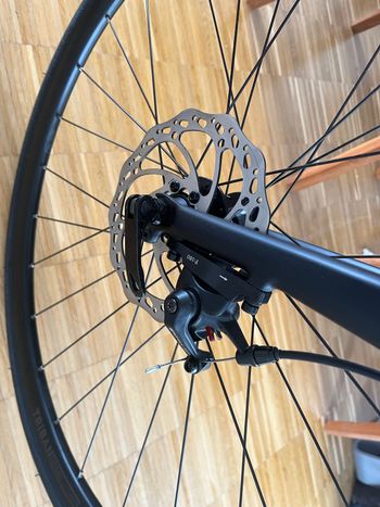 Used TRIBAN RC120 Disc Road Bike 2024 Road & Gravel, Blue — image 12 of 14