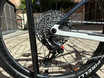 Used Trek Procaliber 9.8 2021 2021 Mountainbike, White, 29 — image 3 of 8