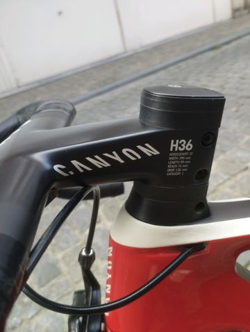Canyon Aeroad CF SLX 2018 Road & Gravel de segunda mano, Rojo — imagen 17 de 18