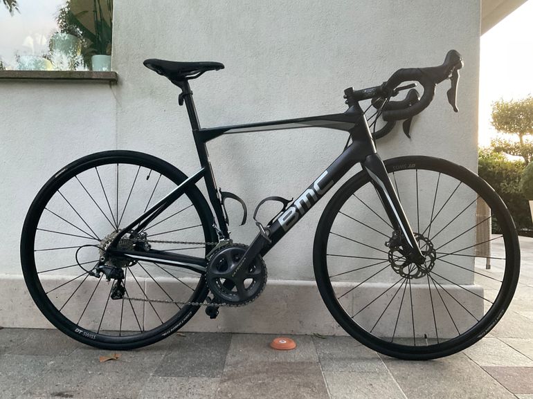 Used BMC Roadmachine 02 TWO 2018 Road & Gravel, Black — image 1 of 6