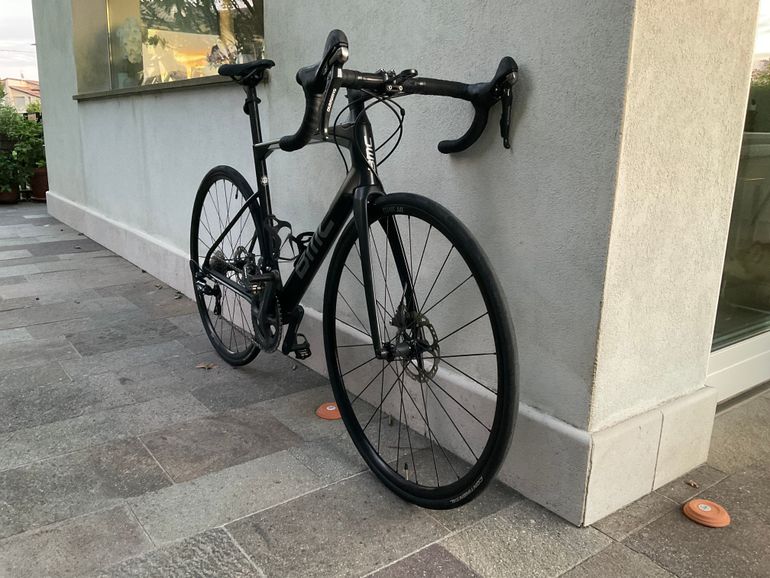 Used BMC Roadmachine 02 TWO 2018 Road & Gravel, Black — image 5 of 6