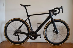 Canyon - Ultimate CF SLX 8.0 Di2, 2023