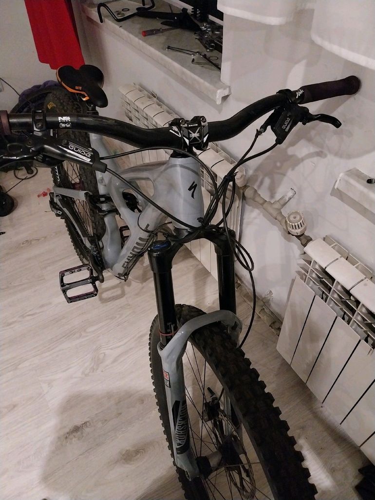 Specialized Enduro Pro 650b used in LG buycycle