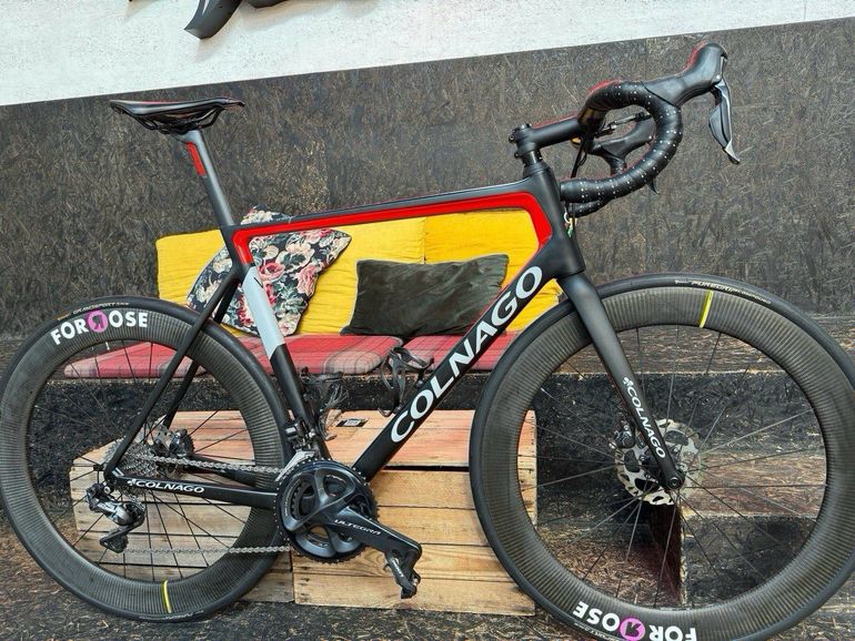 Used Colnago VR3 2022 Road & Gravel, Rot — image 1 of 4