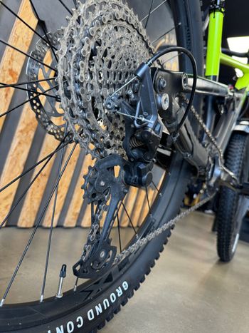 Tweedehands Polygon Siskiu D7 2024 2024 Mountainbike — afbeelding 2 van 3