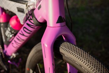 Used Canyon Grizl 7 RAW 1by 2023 2023 Road & Gravel, Violett — image 3 of 10