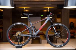 BMC - FOURSTROKE 01 THREE 2019, 2019