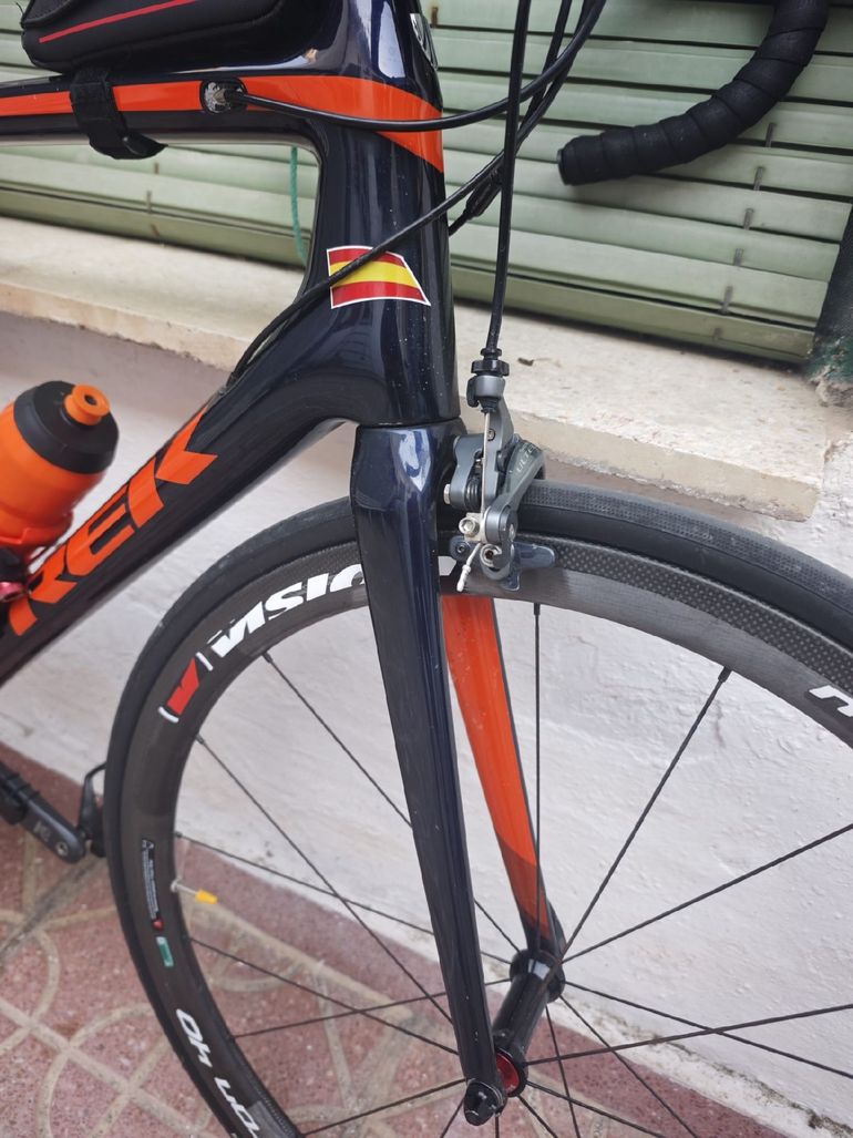 Used Trek Sl6 pro 2017 Road & Gravel, Blue — image 14 of 29