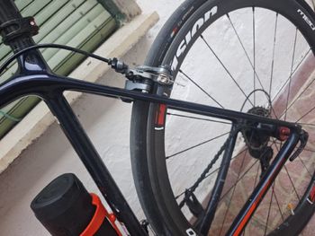 Used Trek Sl6 pro 2017 Road & Gravel, Blue — image 18 of 29