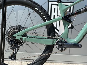 Brugt Cannondale Habit Carbon 1 2024 2024 Mountainbike — billede 2 af 11