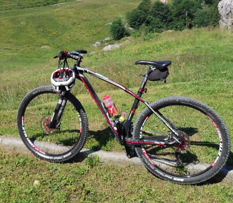 Polygon Olympia csl x2 2017 Mountainbike usato, Nero — immagine 2 di 8