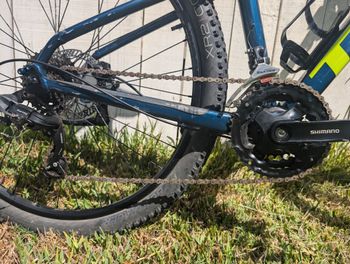 Used Trek Marlin 5 2021 2021 Mountainbike, Black, 27.5, 29 — image 2 of 9