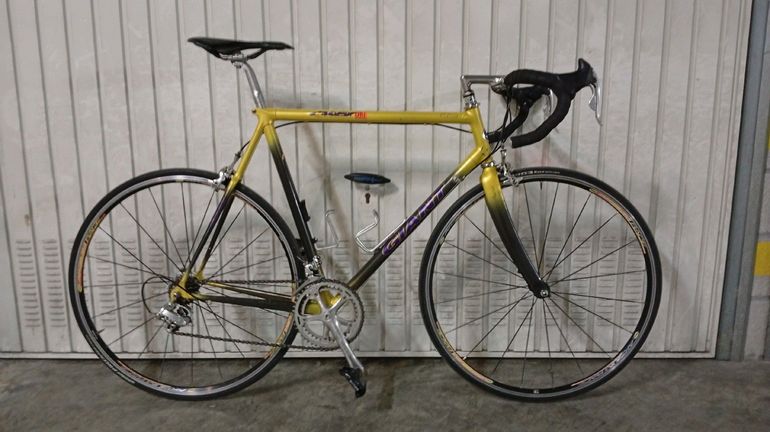 Giant CFR-1 carbon 1995