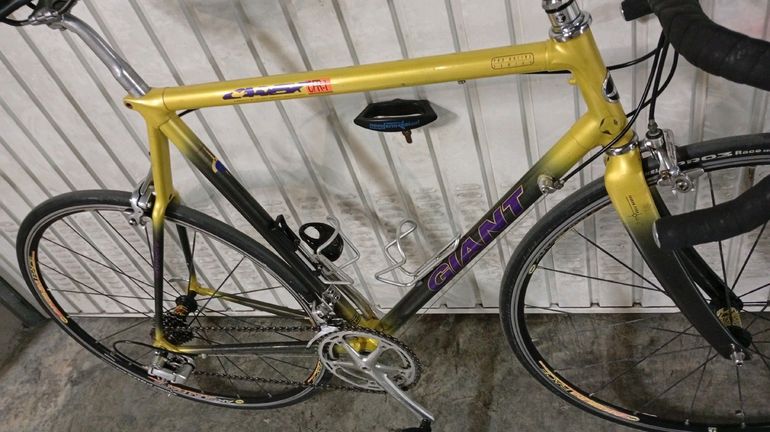 Giant CFR-1 carbon 1995