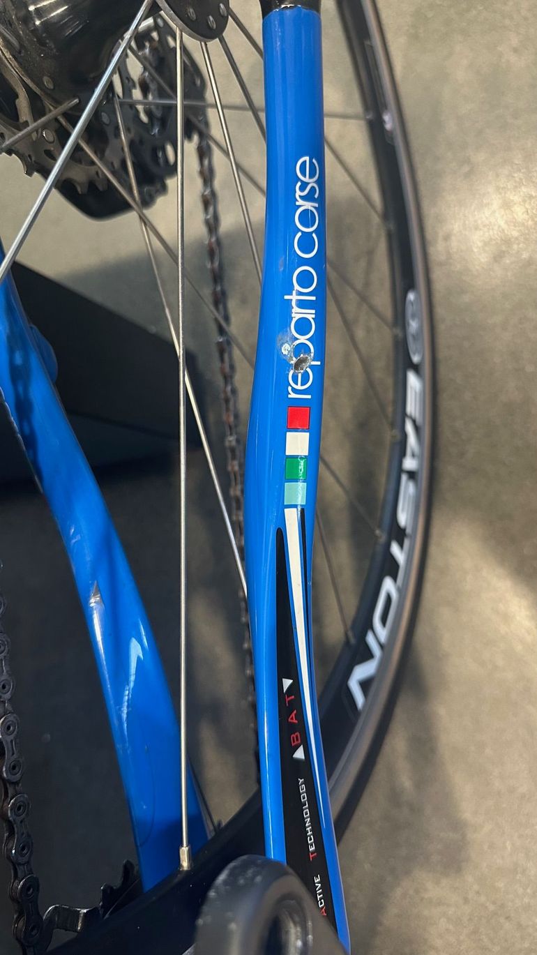 Used Bianchi Infinito Dura Ace 2012 Road & Gravel, Blue — image 6 of 10