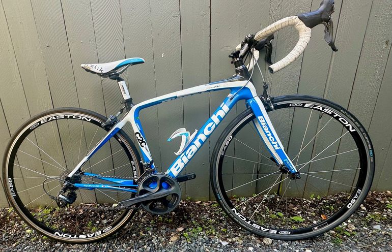 Used Bianchi Infinito Dura Ace 2012 Road & Gravel, Blue — image 1 of 10