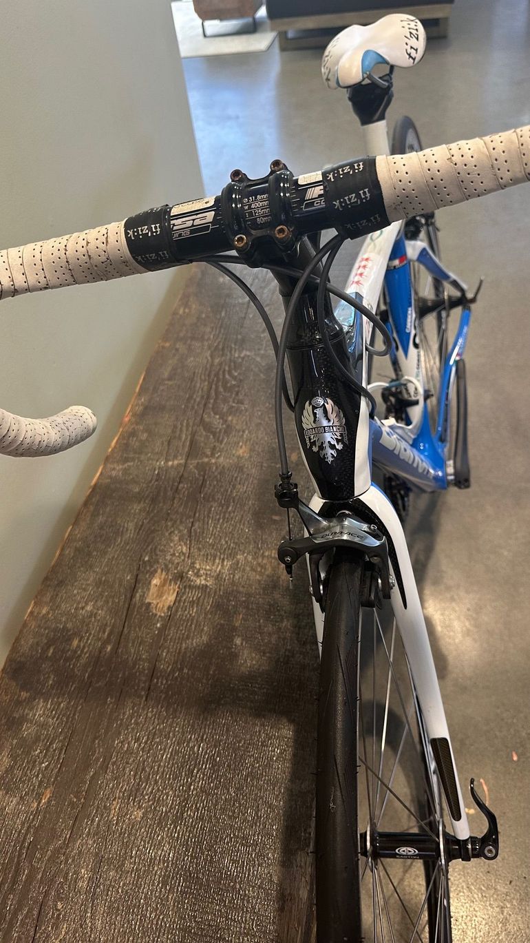 Used Bianchi Infinito Dura Ace 2012 Road & Gravel, Blue — image 5 of 10