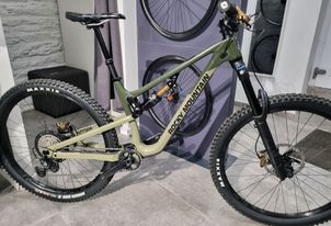 Rocky Mountain - Altitude Carbon 70 Coil 2022, 2022