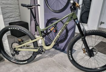 Rocky Mountain - Altitude Carbon 70 Coil 2022, 2022