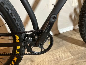 Used Carver Titanium Gnarvester 2020 Mountainbike, Black — image 3 of 8