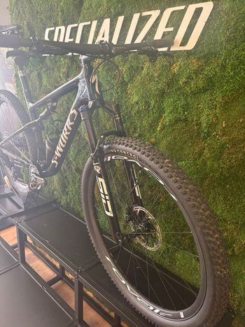 Gebrauchtes Specialized S-Works Epic LTD 2024 2024 Mountainbike, Schwarz, 29 — Bild 3 von 7