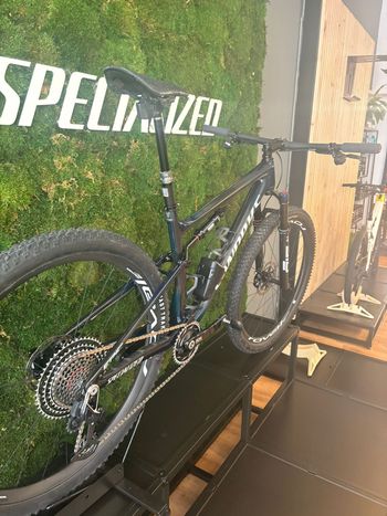 Gebrauchtes Specialized S-Works Epic LTD 2024 2024 Mountainbike, Schwarz, 29 — Bild 2 von 7