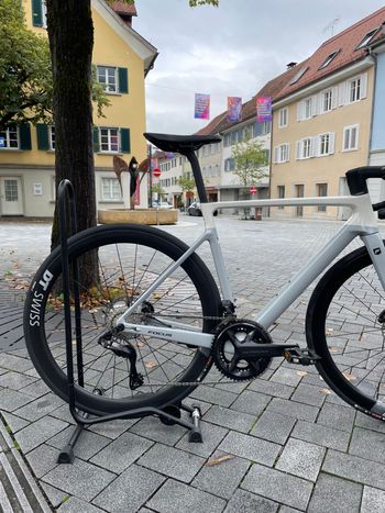 Brugt Focus IZALCO MAX 9.8 2024 2024 Road & Gravel — billede 2 af 3