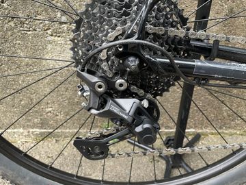 Used Cannondale Trail 5 2021 2021 Mountainbike, Black, 29 — image 5 of 11