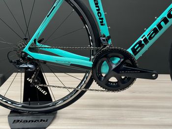 Gebrauchtes Bianchi Oltre XR3 - Ultegra 2017 Road & Gravel, Blau — Bild 8 von 8